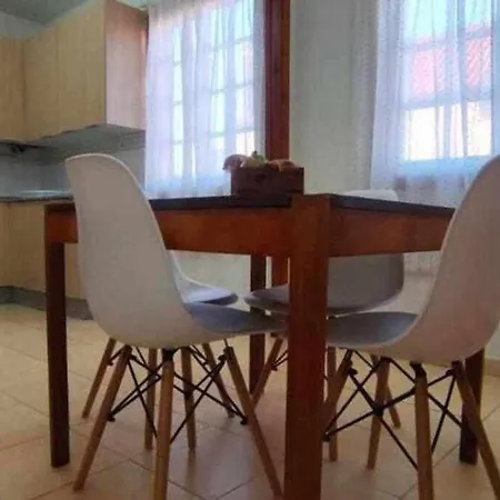 Casa Samil 1ª Planta Con Jardin Holiday home Vigo